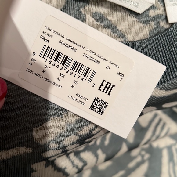 NWT Boss merino super fine blouse. - Picture 3 of 5